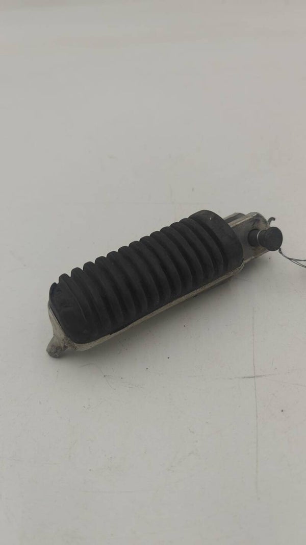 Repose pied droit pour Yamaha xjn 600 de 1993