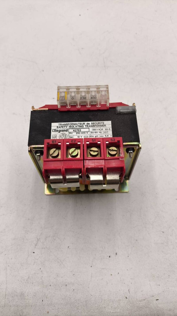 Legrand 427 53 transformateur 230/400v