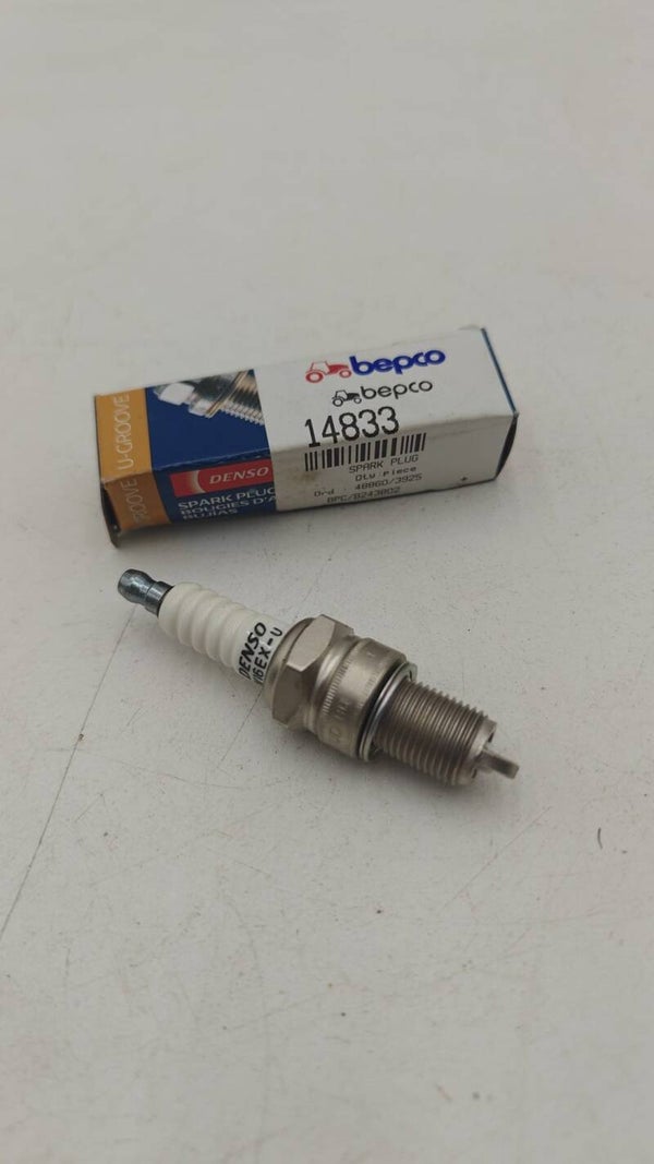 25369 Bougie d'allumage Denso W16EX-U (Moteur Perkins) monté sur Chariot élévateur Linde