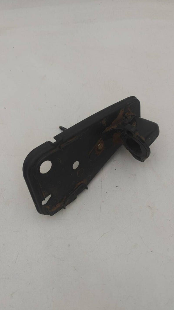 Embase de filtre à air pour moteur Briggs Stratton modele 28 et 31