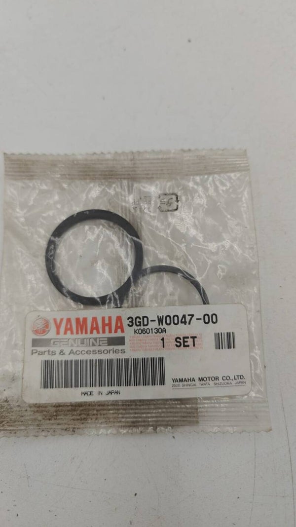 Joint pour un piston d'étrier de frein moto Yamaha 600 XTE Avant 2002 3GD-W0047