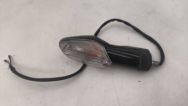 Clignotant avant droit Honda CBR 250-300R