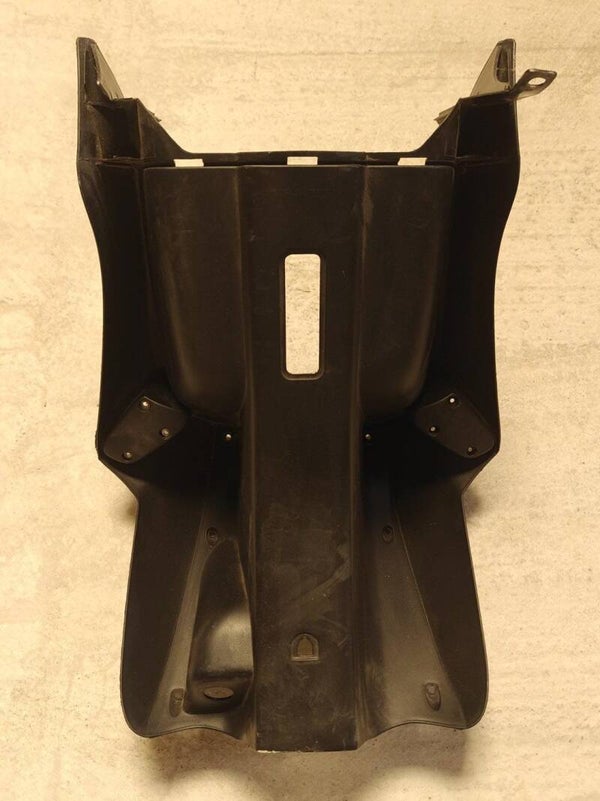 Tablier arrière Kymco Agility 125 81131-AAC7-E000