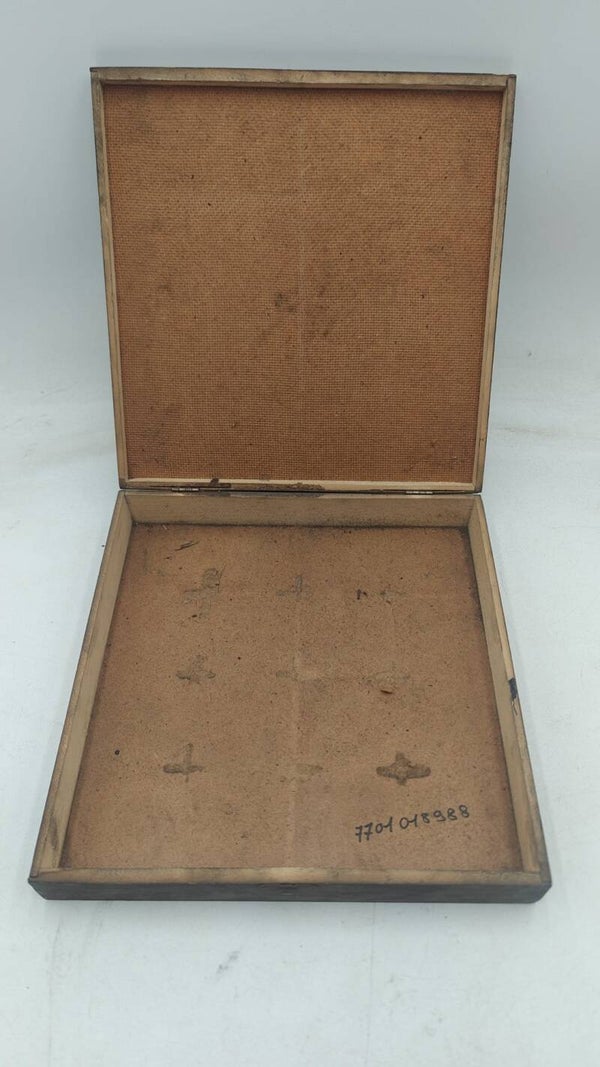 Boîte de rangement en bois ancienne 28 x 28,6 x 5,2 cm