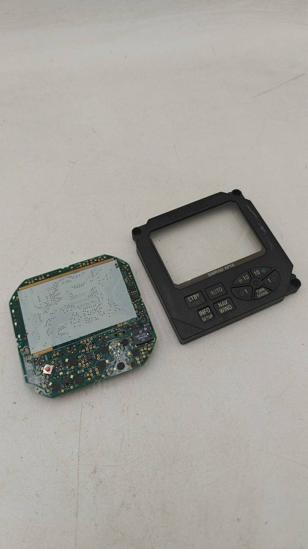 Simrad AP16 incomplet pour pièces