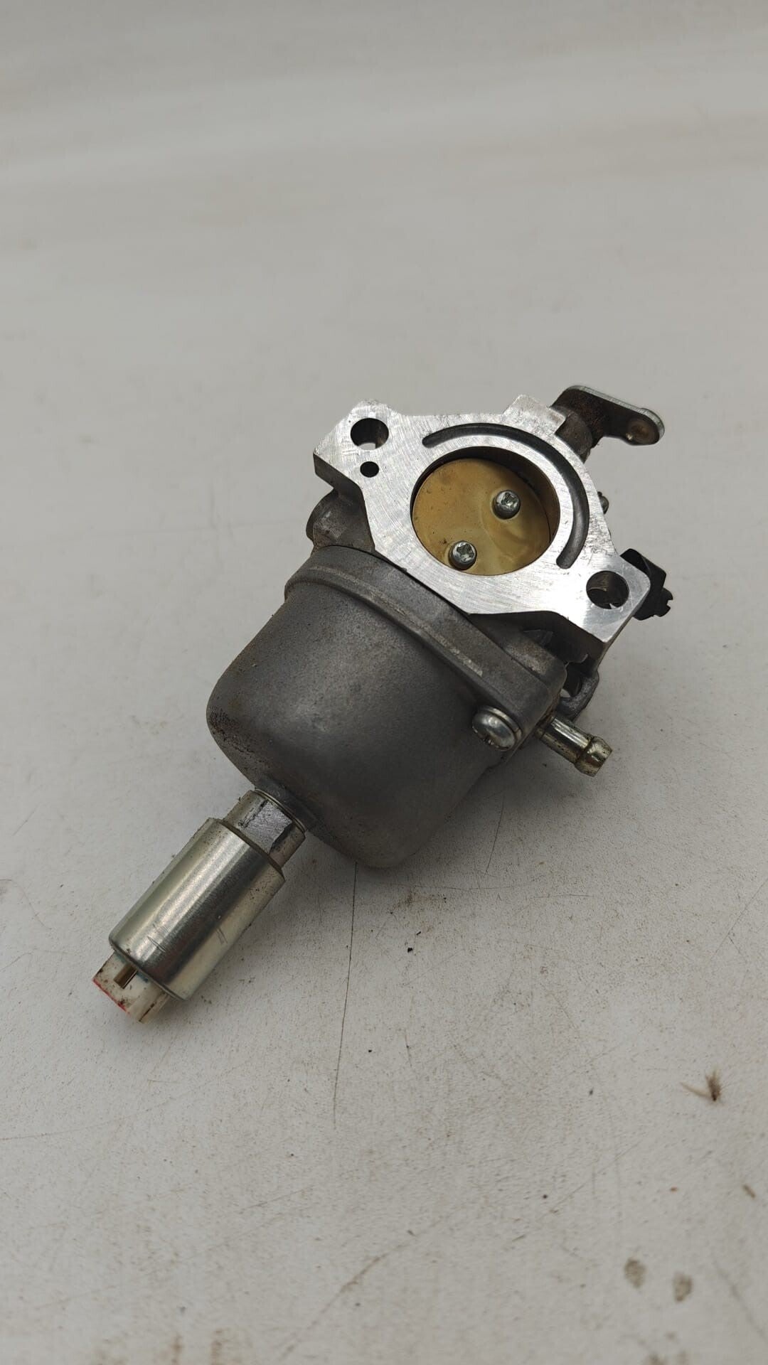 Carburateur compatible Briggs Stratton 591731 594593 796109 a remettre en route