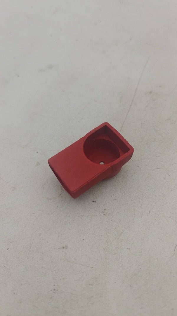Cache de borne positive pour cosse batterie