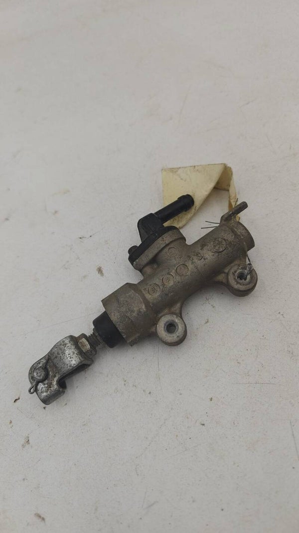 MAITRE CYLINDRE DE FREIN ARRIERE HONDA 600 HORNET