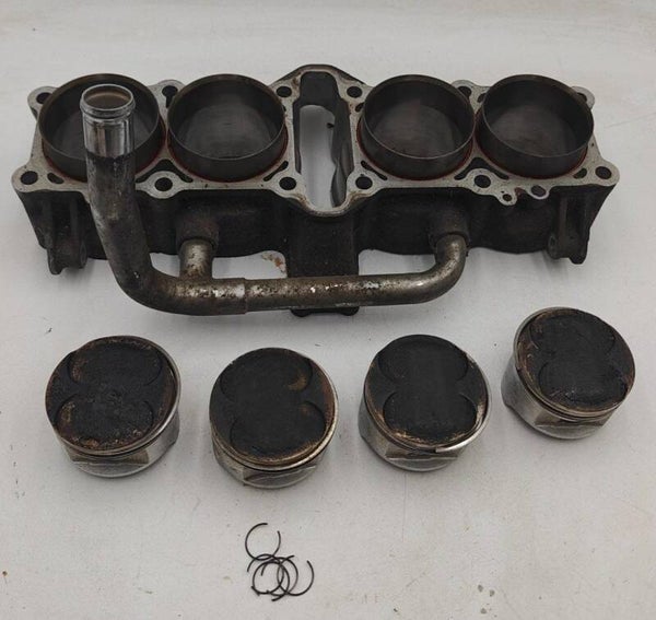 Bloc cylindre honda 1000 CBR SC21 avec piston