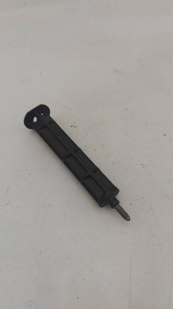 Support de fixation de feu arrière pour Audi A4 B8