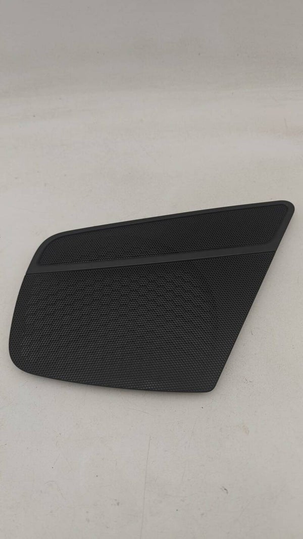 AUDI A4 B8 8K2 Couvercle de Haut-parleur côté conducteur 8K0035419