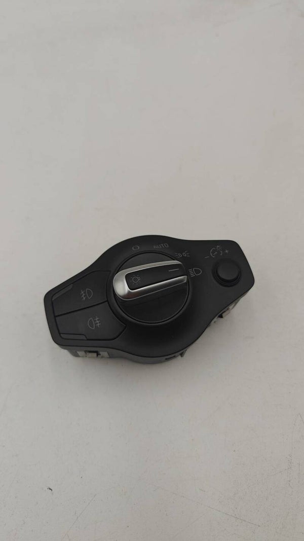 Bouton commande phare auto antibrouillard - Audi A4 B8 8K0941531AL