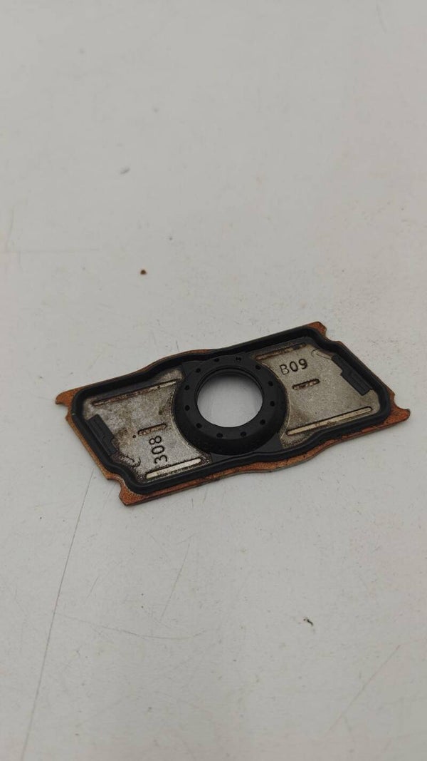 Plaque de support injecteur Audi A4 B8 B09