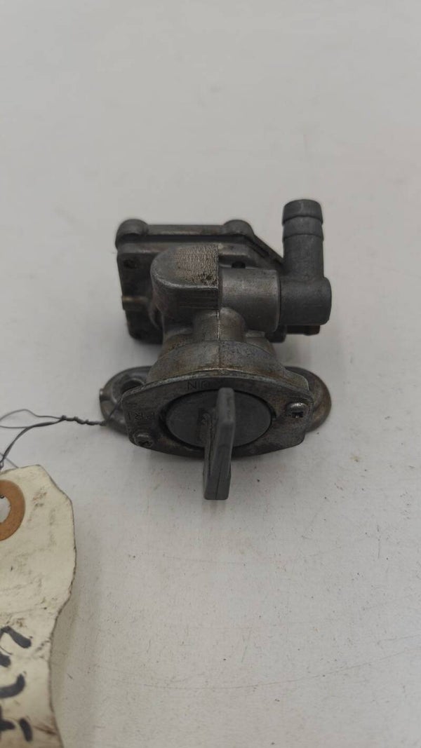 ROBINET RESERVOIR YAMAHA FJ 36Y 1100  pour pièces