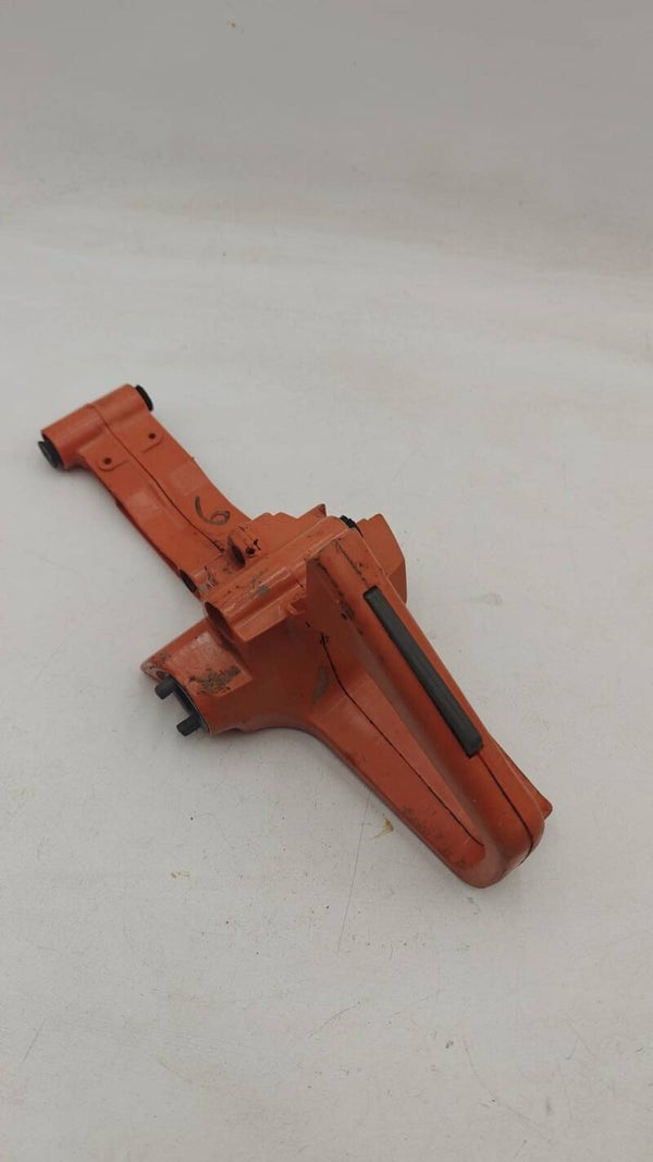 Réservoir de carburant avec poignée arrière pour tronçonneuse Husqvarna 136, 141, 137, 142 (réf. 530-052418
