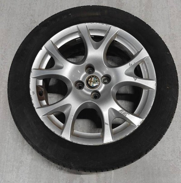 Roue complète Alfa Romeo mito avec pneu Michelin primacy 4 195/55R16