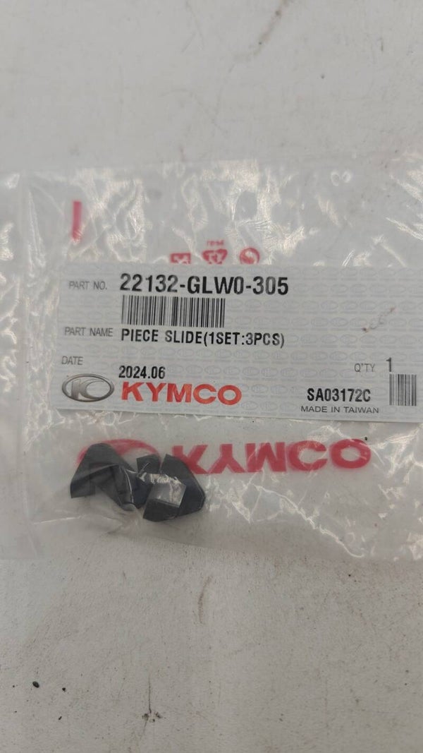 22132-GLW0-305 - JEU DE SILENBLOCS DE RAMPE DE GALETS KYMCO