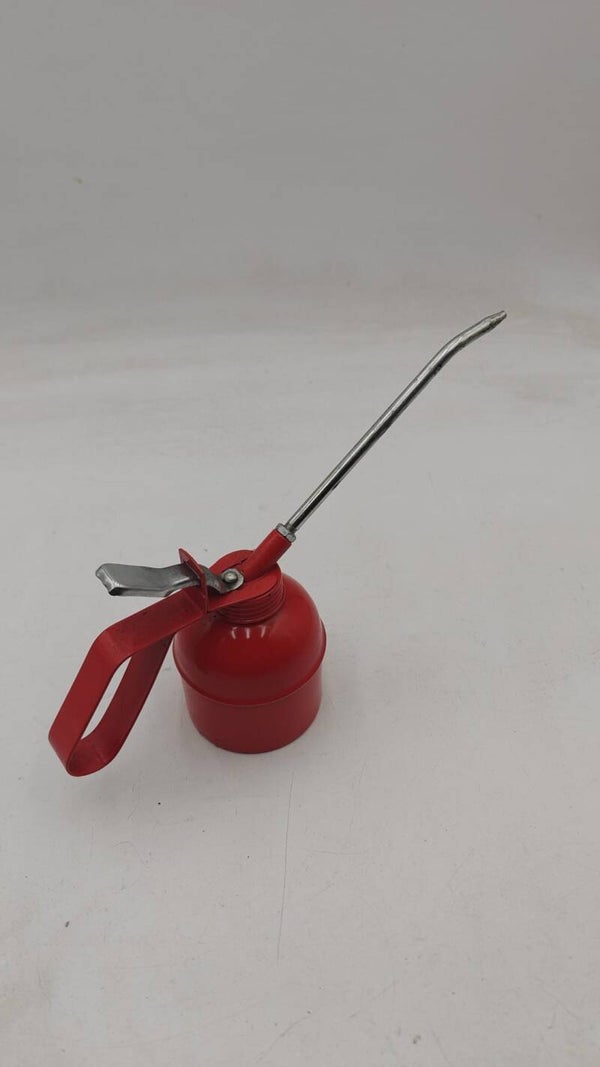 Burette d'huile metalique rouge