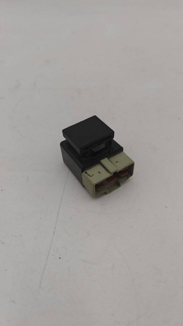 RELAIS POMPE ESSENCE  TDM 850 4TX 1999-2001 (4KM-81950-00) ACA3211 M01