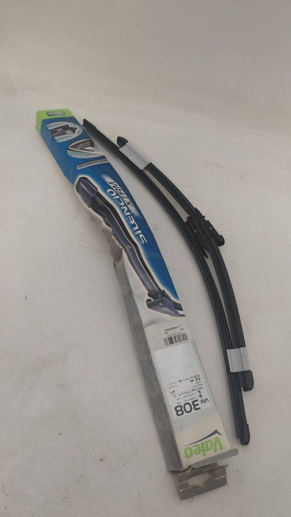 Balais d'essuie-glace avant pour Audi A3 Sportback Valeo VM 308