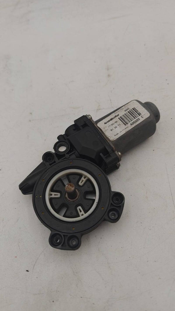 Moteur de lève vitre avant droit Renault Modus 400809C