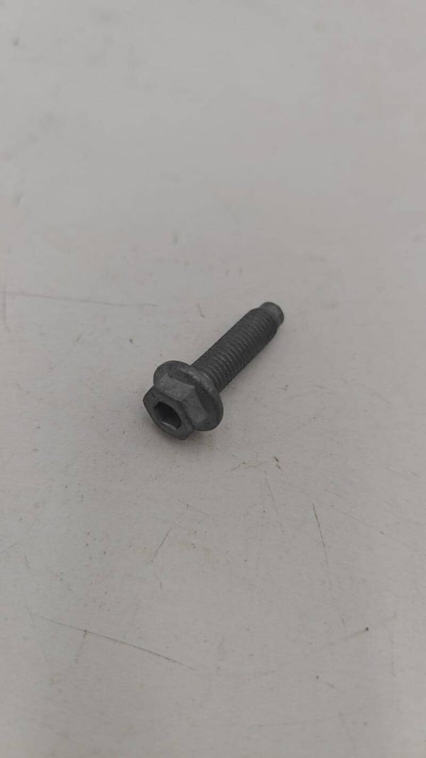 N 90735604 VIS SIX PANS CREUX à EMBASE M7X28 Volkswagen