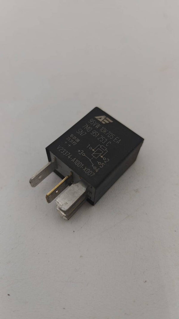 Relais 404 Audi Seat Volkswagen 7M0951253C