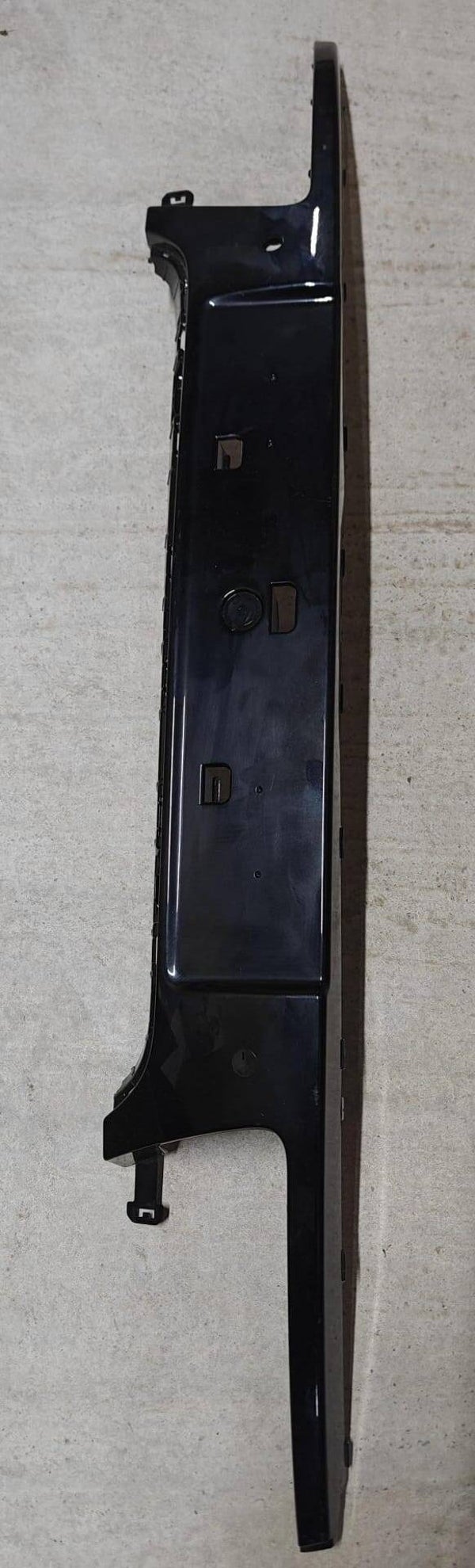 Renault Megane III Moulure de pare-chocs avant 620725239R