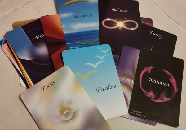 44 cartes des Attributs Divins