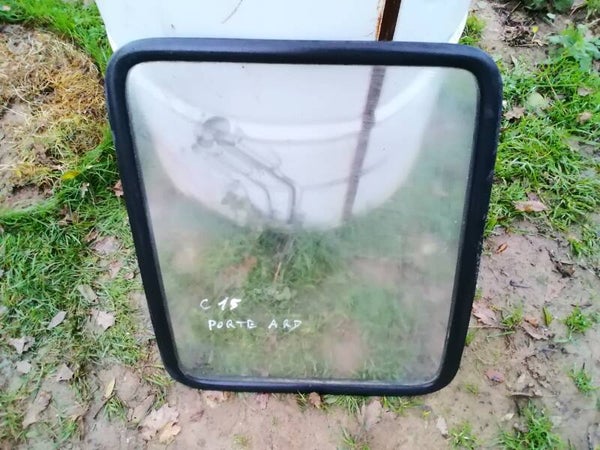 Citroën C 15 vitre de porte arrière droite