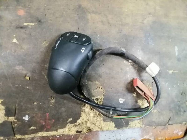 Kit commande autoradio sous volant pour Renault