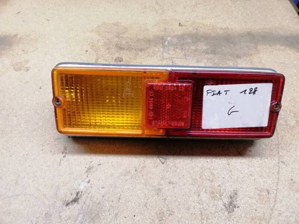 Fiat 128 feux gauche