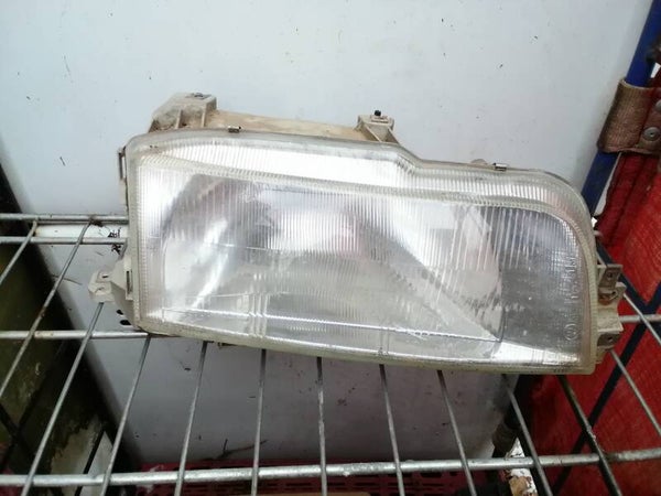 Renault 21 II optique droit