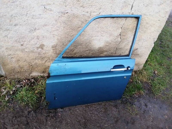 Peugeot 104 porte avant gauche