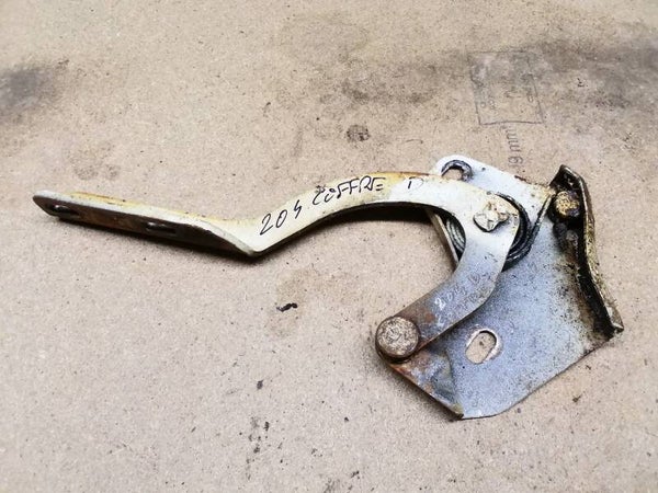 Peugeot 204 compas de coffre droit