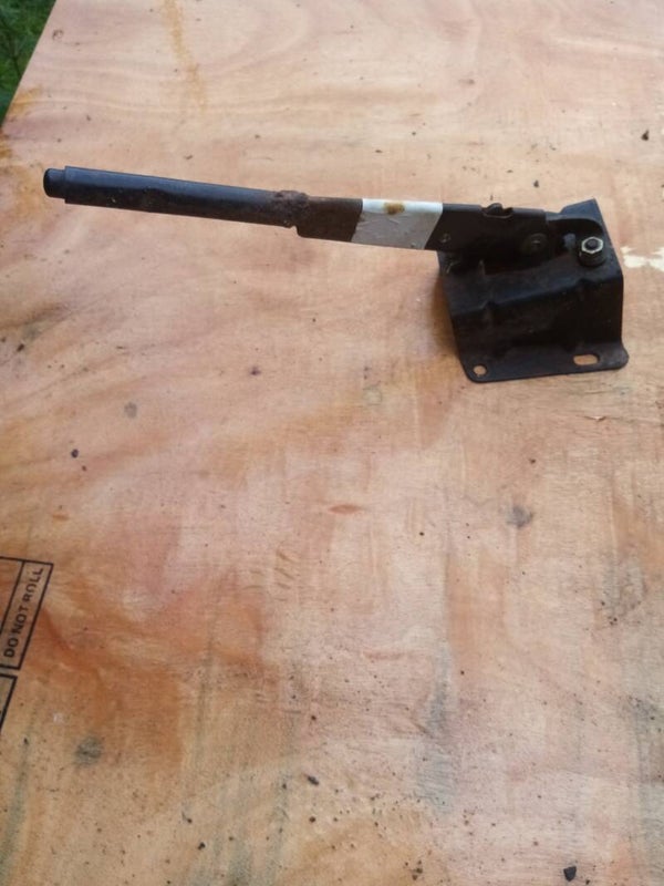 Peugeot 304 levier de frein à main