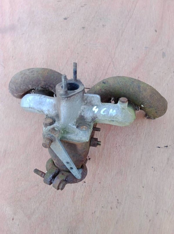 Renault 4ch collecteur d'échappement et admission