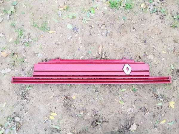 Renault super 5 calandre