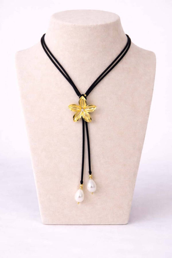 Collier cordon sautoir fleur dorée