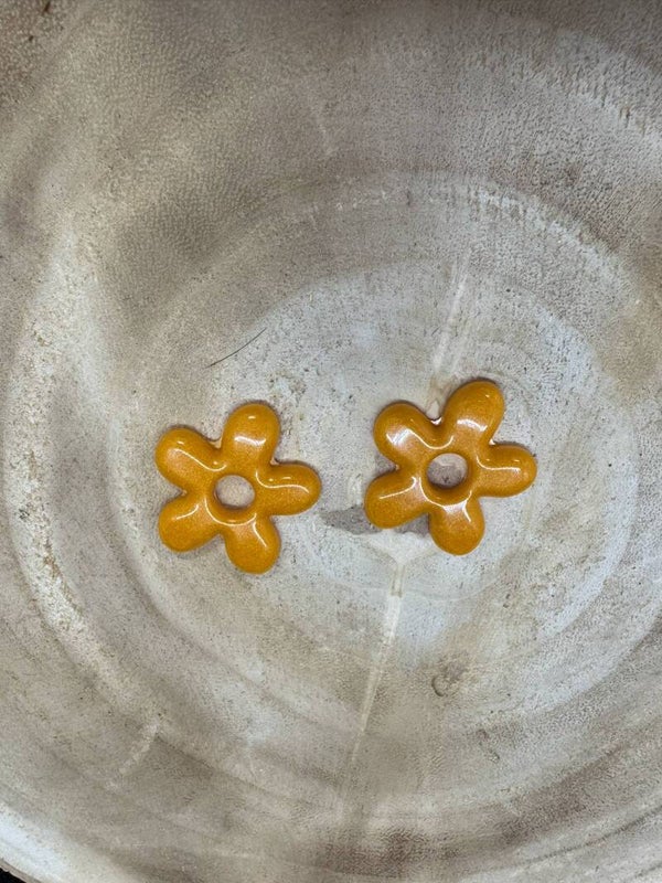 pampilles moutardes allongées