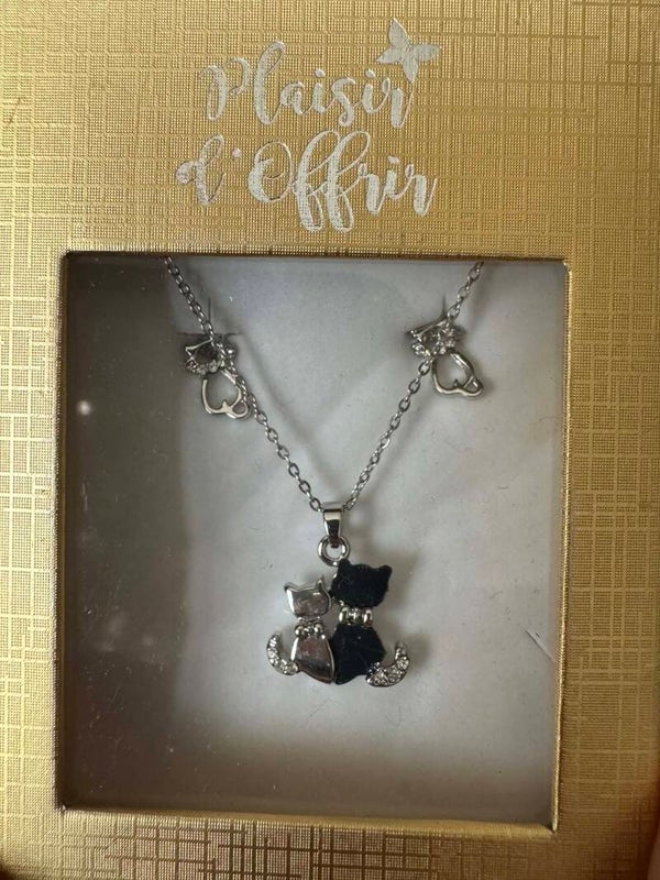 Parure collier chats et boucles d’oreilles argenté