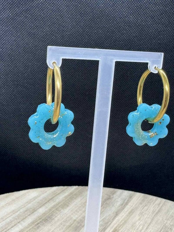 créoles rondes or avec pampilles bubulles bleues or