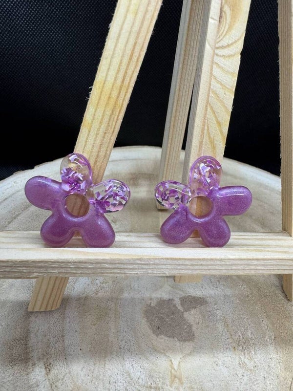 pampilles roses poudrées feuilles roses allongées