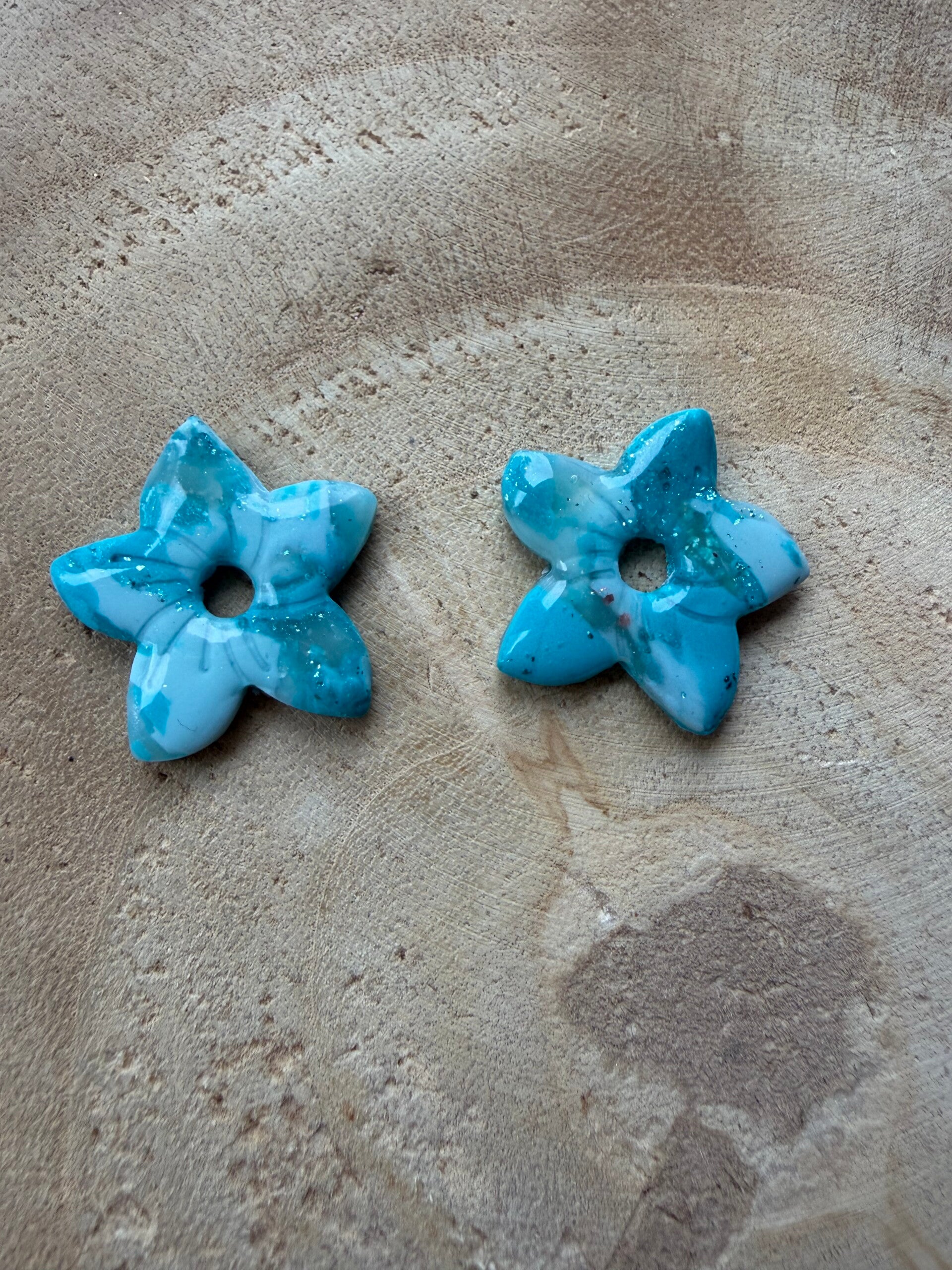 Pampilles bleue et transparente