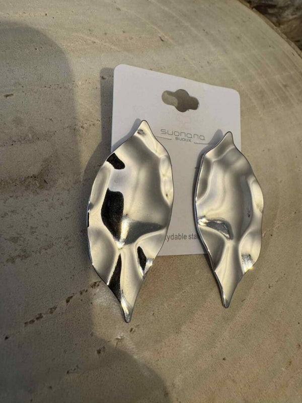 Boucle d oreilles argentée feuille