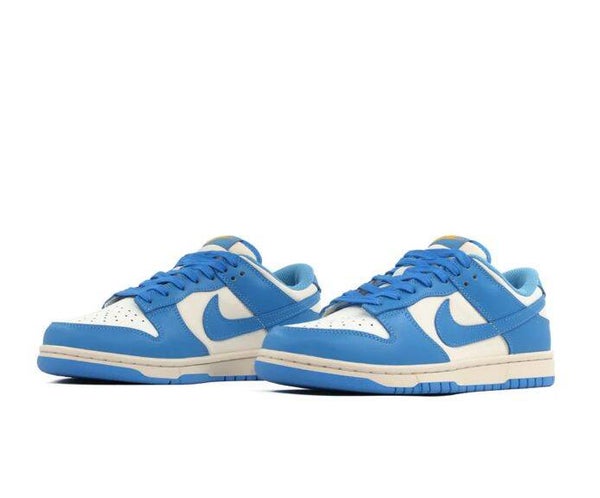 Dunk Low Coast