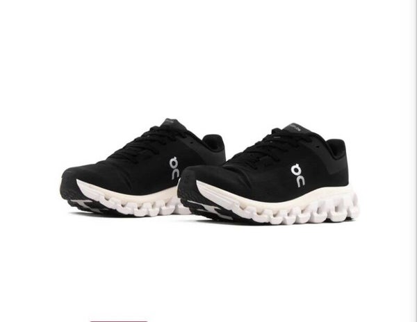 Tenis  On Cloud Flow 4 Negro