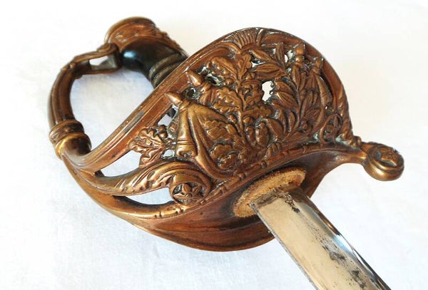 SABRE D'OFFICIER "DES CHASSEURS DE VINCENNES MODELE 1838" - XIX°