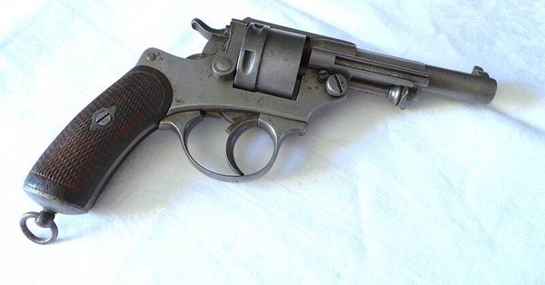 REVOLVER DE MARINE 1873 - CHAMELOT & DEVIGNE - MANU ST ETIENNE SA & DA - XIX°