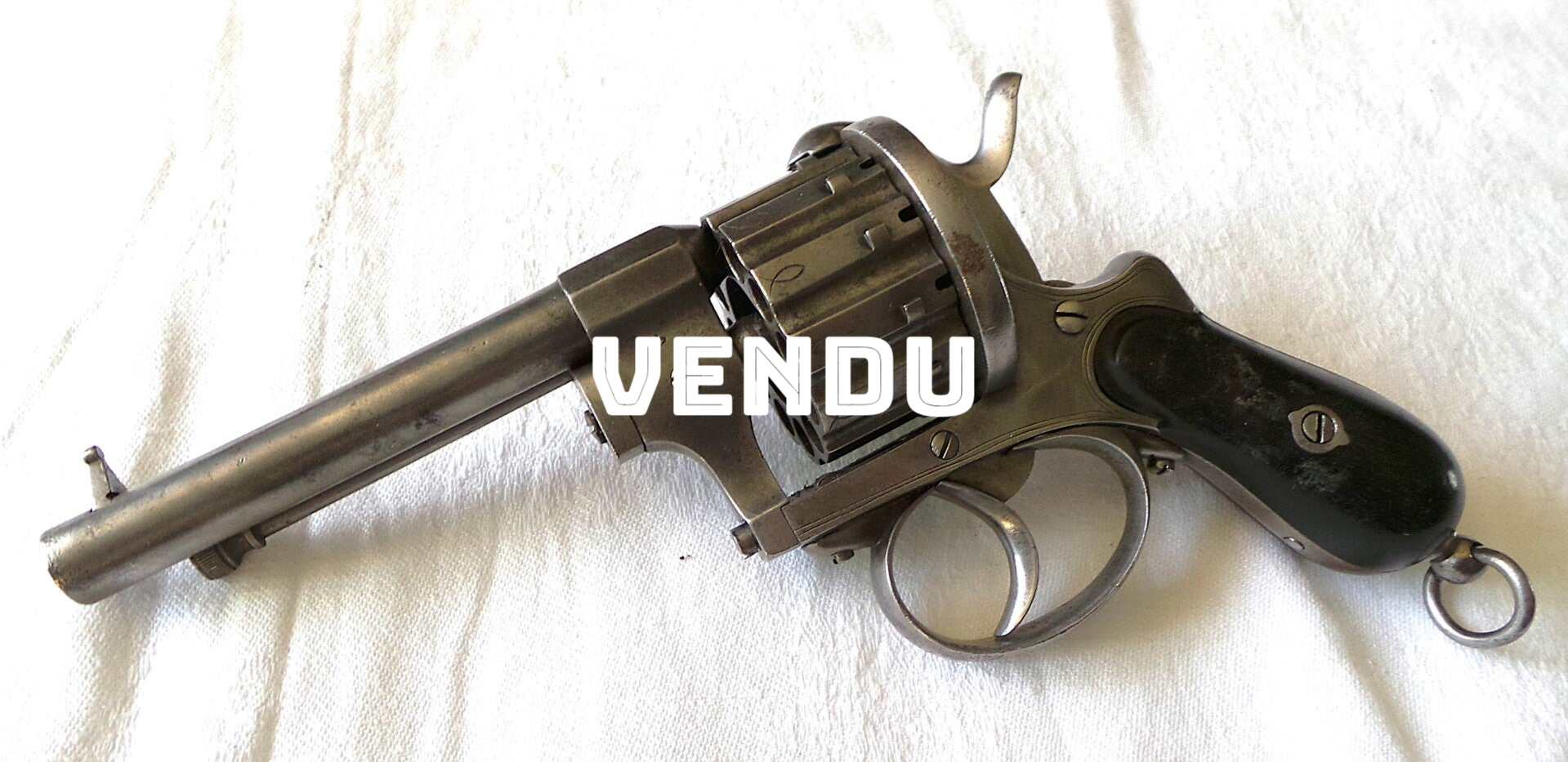 "REVOLVER " J.CHAINEUX " A 12 COUPS & A BROCHE - CAL 7MM- XIX°"